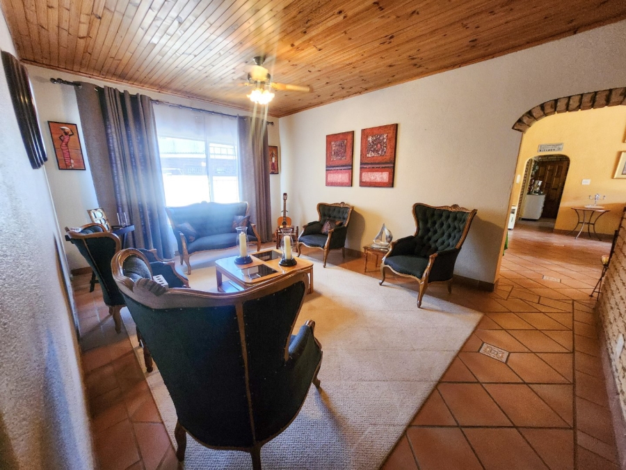 4 Bedroom Property for Sale in Flamwood North West